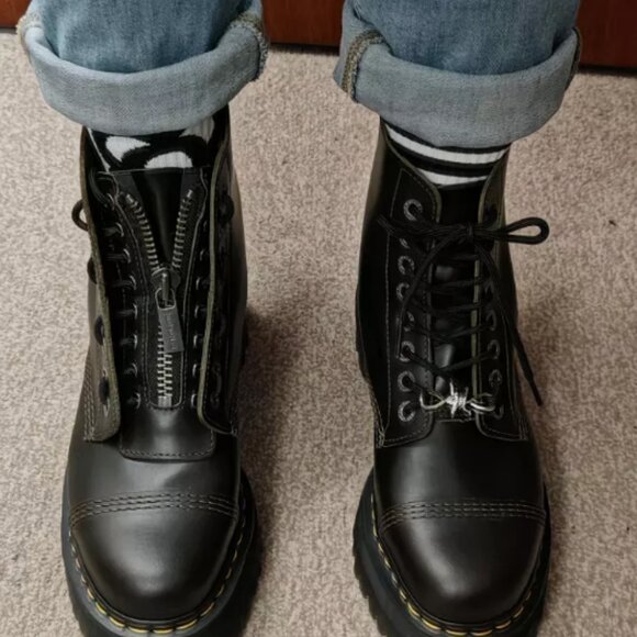 Dark Taupe - DR. MARTENS SINCLAIR ZIP UP ORLEANS LEATHER PLATFORM BOOTS MSRP$280 - Picture 14 of 16